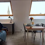 Equipe En Hyper-centre Avec Parking Prive Et Gratuit - Vue Sur La Et Chateau De 公寓