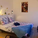 Equipe En Hyper-centre Avec Parking Prive Et Gratuit - Vue Sur La Et Chateau De 公寓