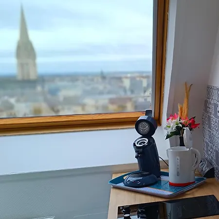 Equipe En Hyper-centre Avec Parking Prive Et Gratuit - Vue Sur La Et Chateau De Caen