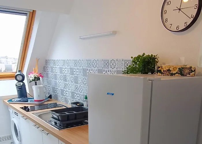 Apartment Equipe En Hyper-centre Avec Parking Prive Et Gratuit - Vue Sur La Et Chateau De Caen